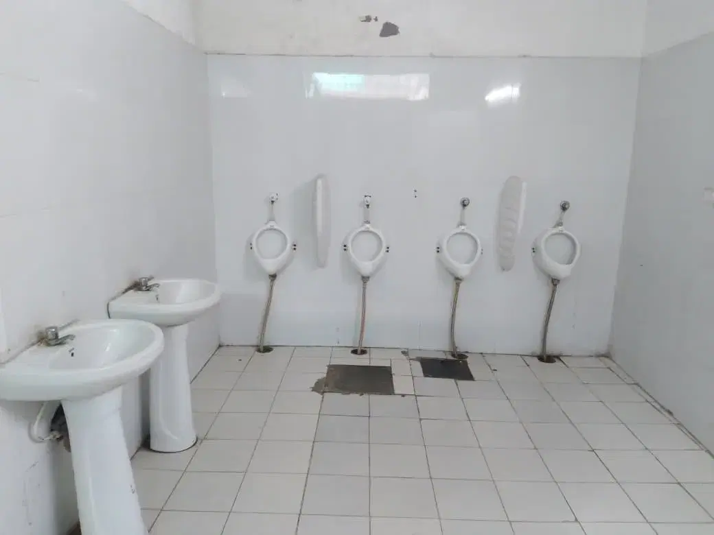 University of Lucknow Washroom photo 1